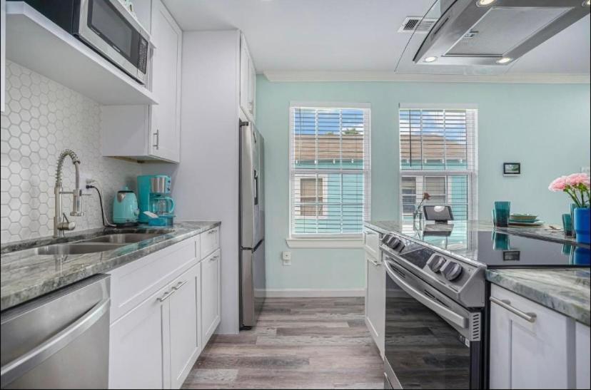 הוילה Island Dreams Oasis Galveston Retreat מראה חיצוני תמונה
