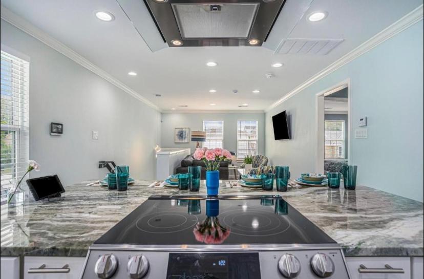 הוילה Island Dreams Oasis Galveston Retreat מראה חיצוני תמונה